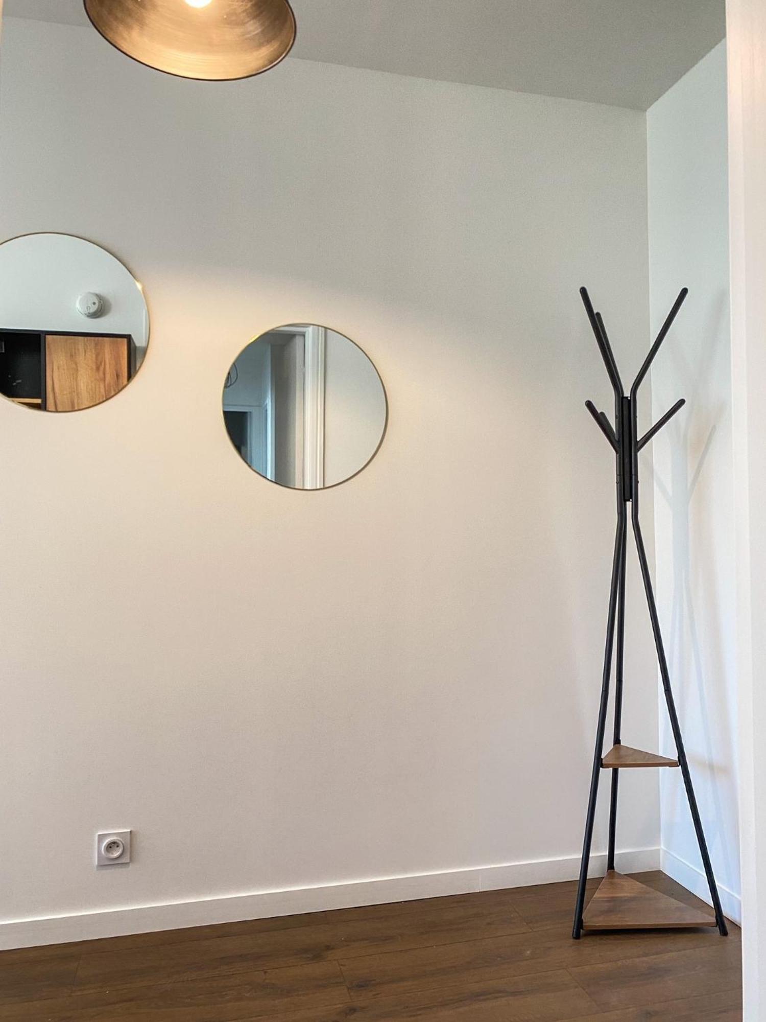 Appartement T3 Moderne Avec Balcon Terrasse Et Parking Gratuit à Niort Extérieur photo