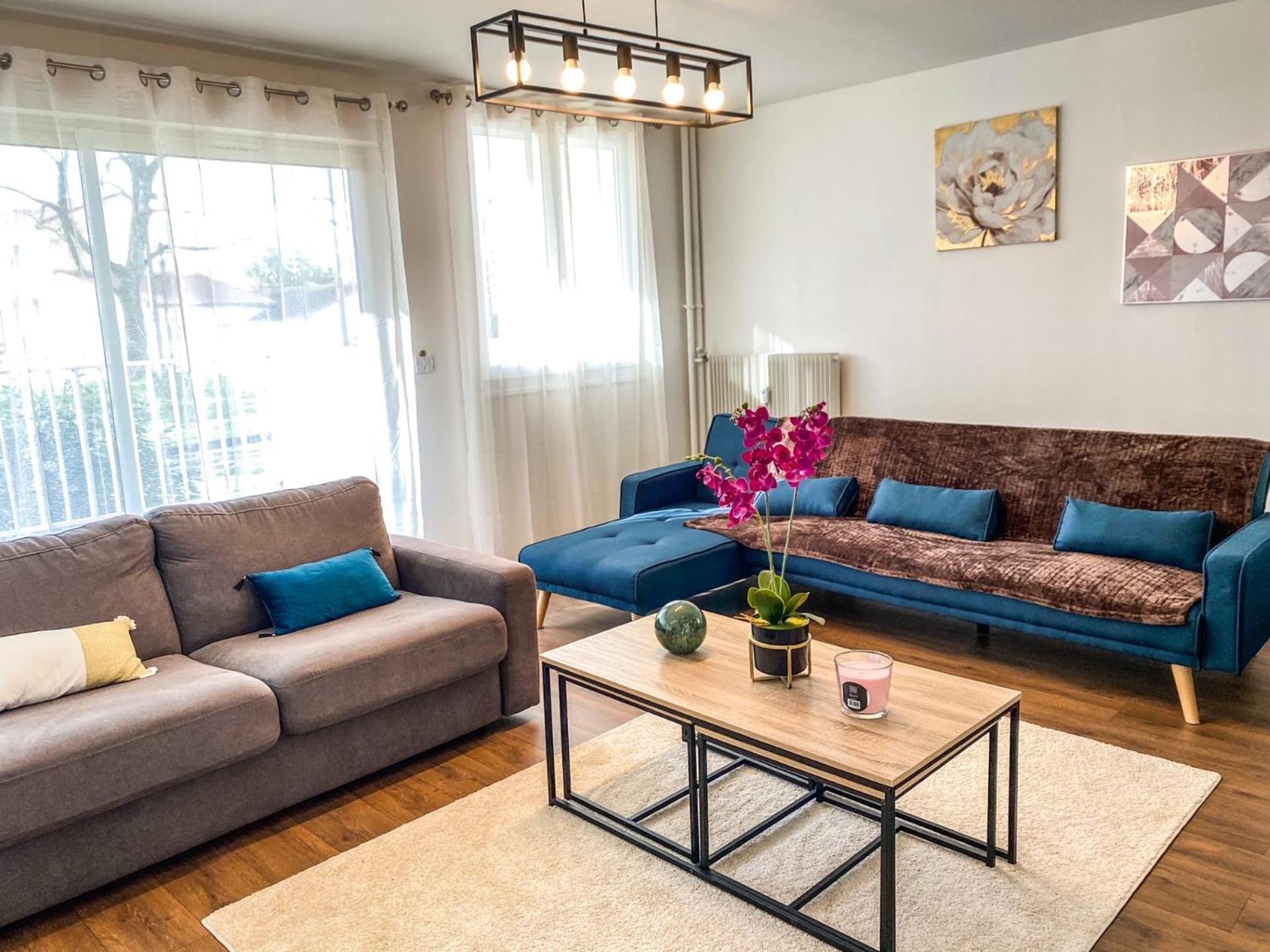 Appartement T3 Moderne Avec Balcon Terrasse Et Parking Gratuit à Niort Extérieur photo
